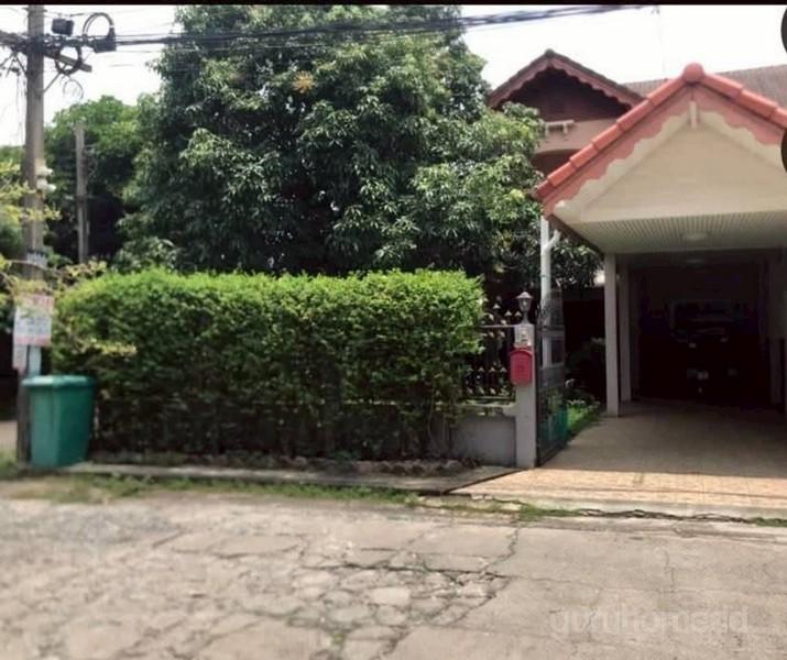 ให้เช่าบ้านเดี่ยว ลาดพร้าว 71 ซอยนาคนิวาส 47 บ้านหลังหัวมุม เนื้อที่ 55 ตรว 3นอน 3น้ำ แอร์ครบ เฟอร์นิเจอร์พร้อมอยู่ - gh 1