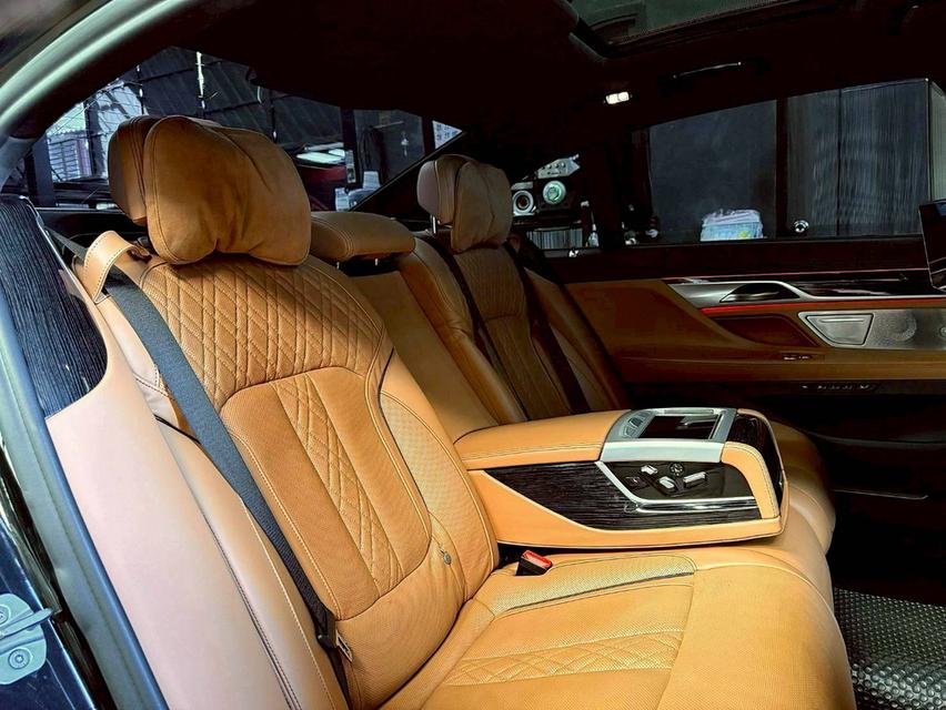 BMW 745Le xDrive M-Sport(G12) ปี 2021 10