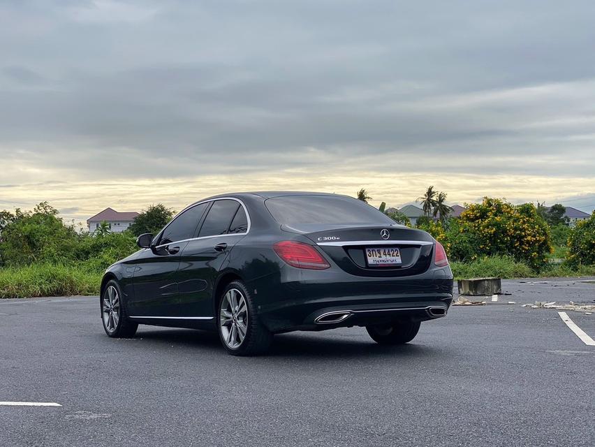 Mercedes-Benz C300e Avantgarde EQ Power 2019