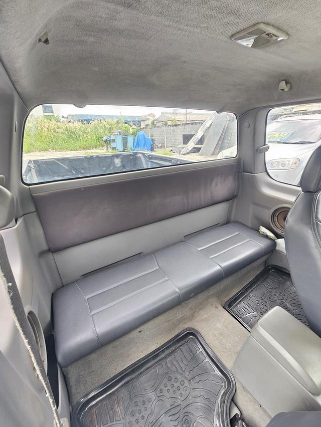 ISUZU D-MAX CAB 2500CC ดีเซล MT 2003เครื่องดีเกียร์ดี เข้าชิด มือเดียวสายจอดตากแดดไมล์น้อย 110,000 กิโล แอร์เย็น ไม่เ รูปที่ 10