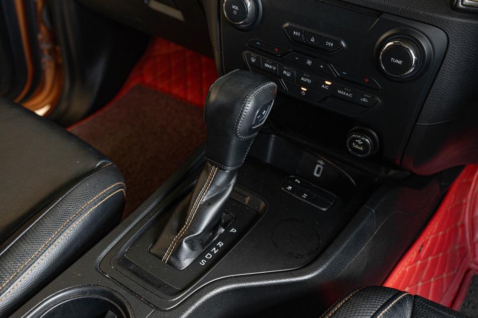Ford RANGER WildTrak 2.0 DoubleCab AT ปี 2019 รูปที่ 15