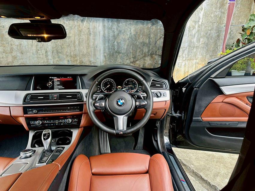 ขาย BMW 525d Msport ปี15 8