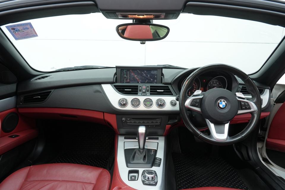 BMW Z4 sDrive23i 2.5 RHD สีขาว รูปที่ 7