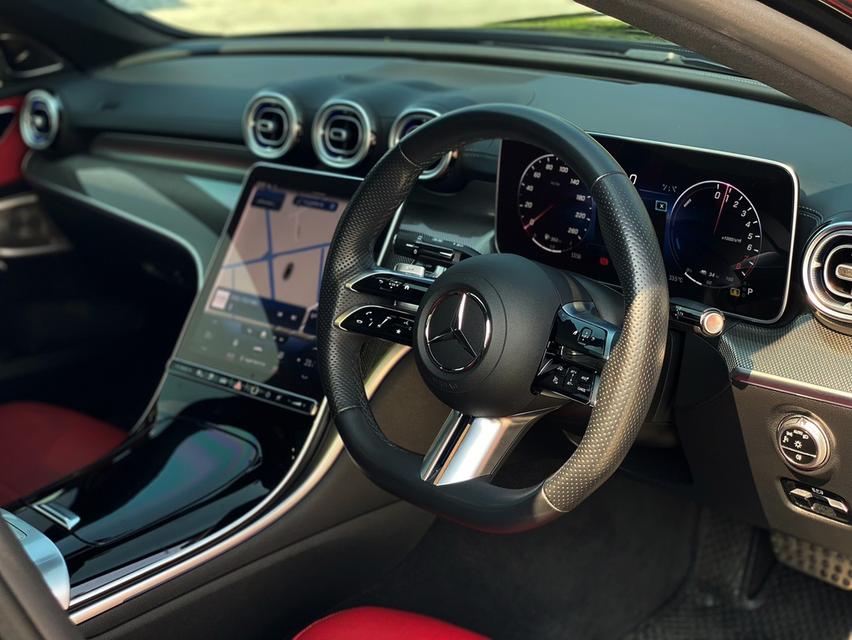 Benz C350e AMG Dynamic 13