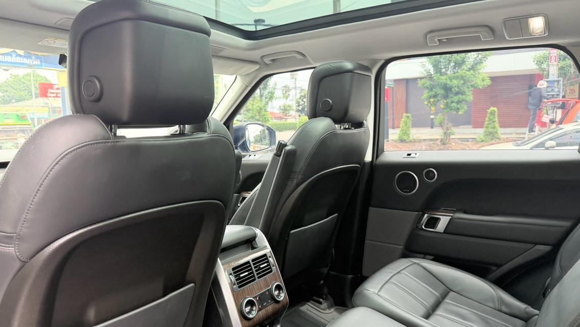 (แจ้งรหัสรถ KPV3284)🔥 2022 LAND ROVER RANGE ROVER SPORT P400e 2.0L HSE (Plug-in Hybrid) รูปที่ 12