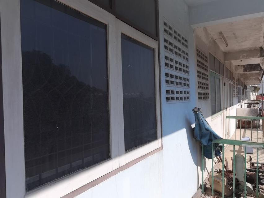 ขายอาคารพาณิชย์ 3.5 ชั้น ริม ถ.เพชรเกษมขาขึ้น ใกล้ตัวเมืองเพชรบุรี 5