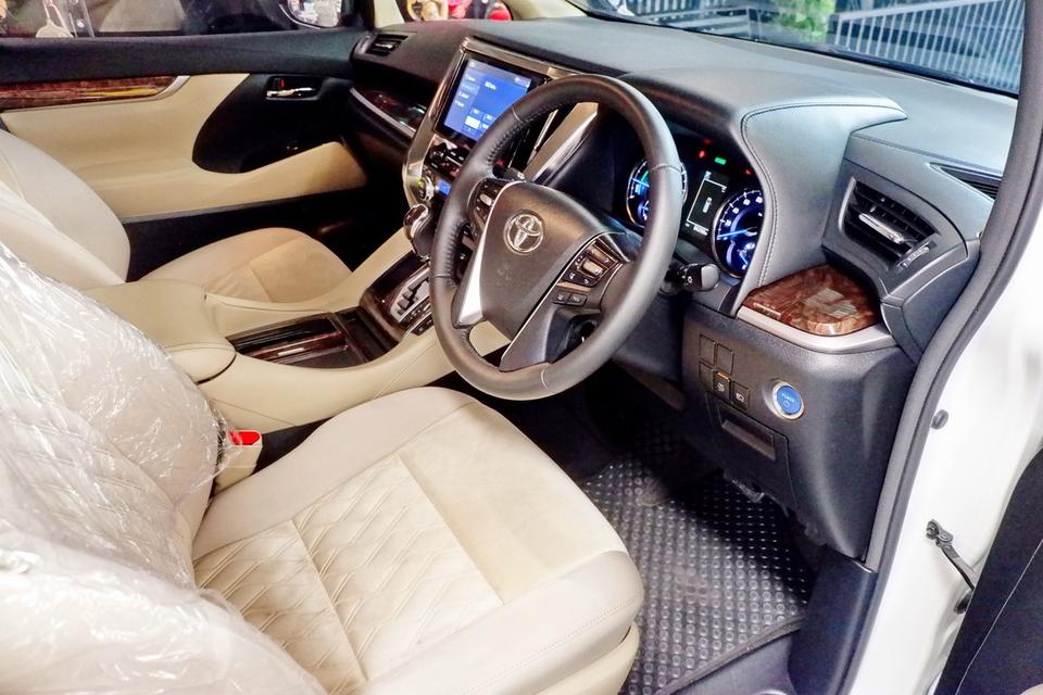 Toyota vellfire 2.5 hybrid X ปี 2021 ไมล์ 86,000 km 9
