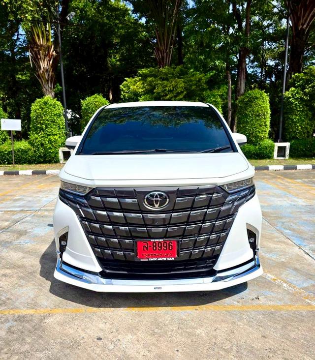 Toyota Alphard 2.5 Z TOP สีขาว ปี 2025 ไมล์ 30,000 กม. 2