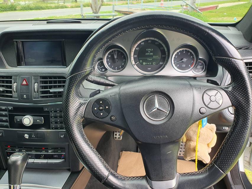 Benz E250 Coupe AMG (W207) ปี 2011 สีบรอนซ์เงิน (คศ2010) 8