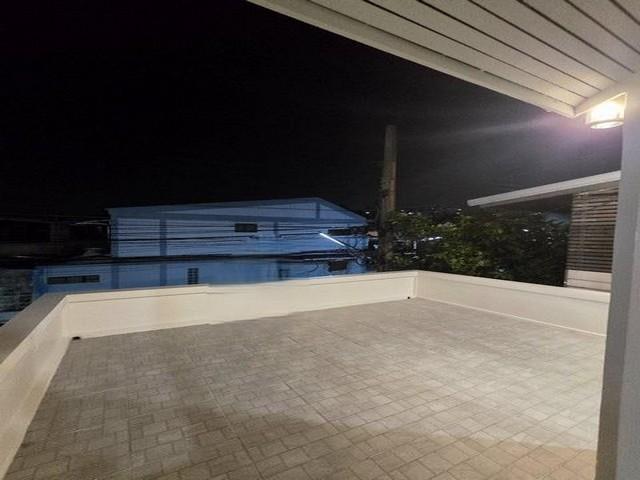 PB5937ขายทาวเฮ้าส์ 2 ชั้น รีโนเวทใหม่ทั้งหลัง หมู่บ้านพิมพ์ทอง ซอยลาดพร้าว101 ใกล้ MRTลาดพร้าว 101 9