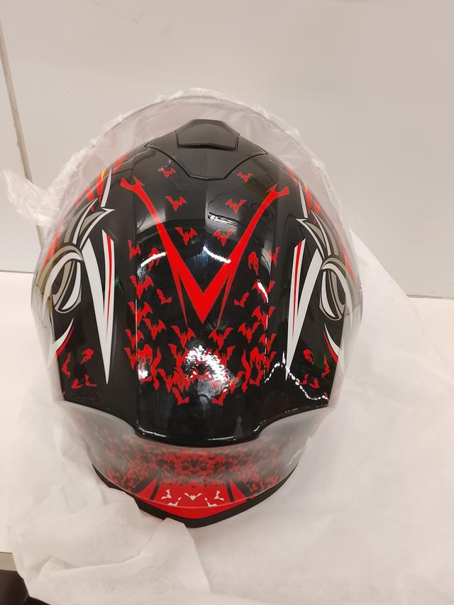 หมวกกันน็อคเต็มใบแว่นในตัว 4