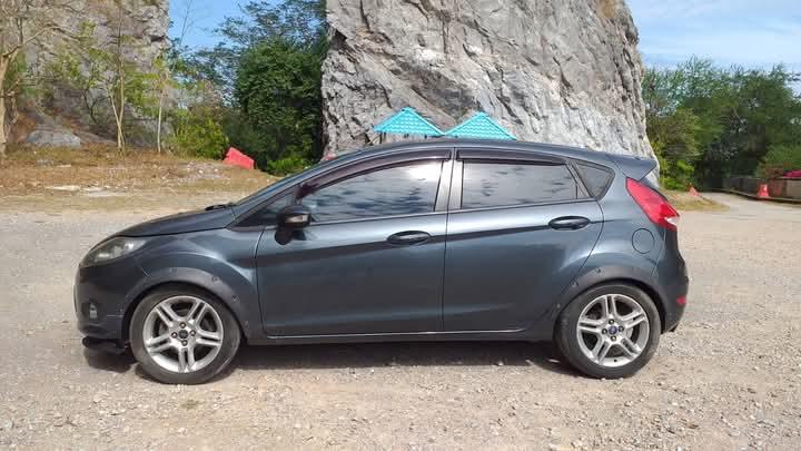 Ford Fiesta ขาย 3