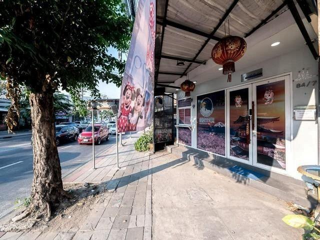  ขาย โฮมออฟฟิศ 4 ชั้น คู้บอน รามอินทรา ริมถนนคู้บอน ระหว่าง 6 และ 8 ทำเลดี 2