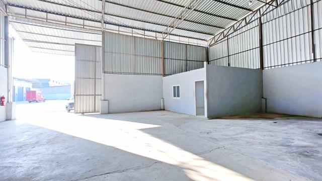 โกดังให้เช่า Stand Alone รง.2 รง.4 สมุทรสาคร ขนาดใหญ่ 450ตรม. พื้นที่กว้าง ติดตลาดนัดวาสนาบางน้ำจืด ถูกที่สุดในโลก ตรม.ล 7