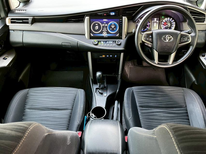 Toyota Innova Crysta 2.8 6AT ปี 2022 #เบาะ3แถว 7ที่นั่ง รูปที่ 5