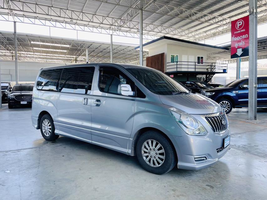 Hyundai H-1 2.5 Deluxe 2018