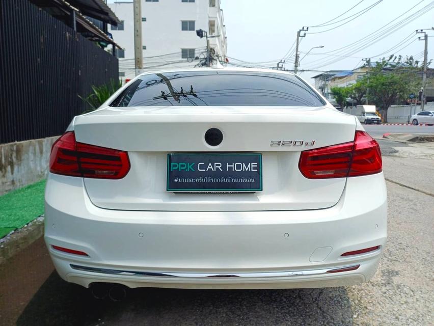 2017 BMW 320D LUXURY LCI AUTO สภาพสวยจัด 8