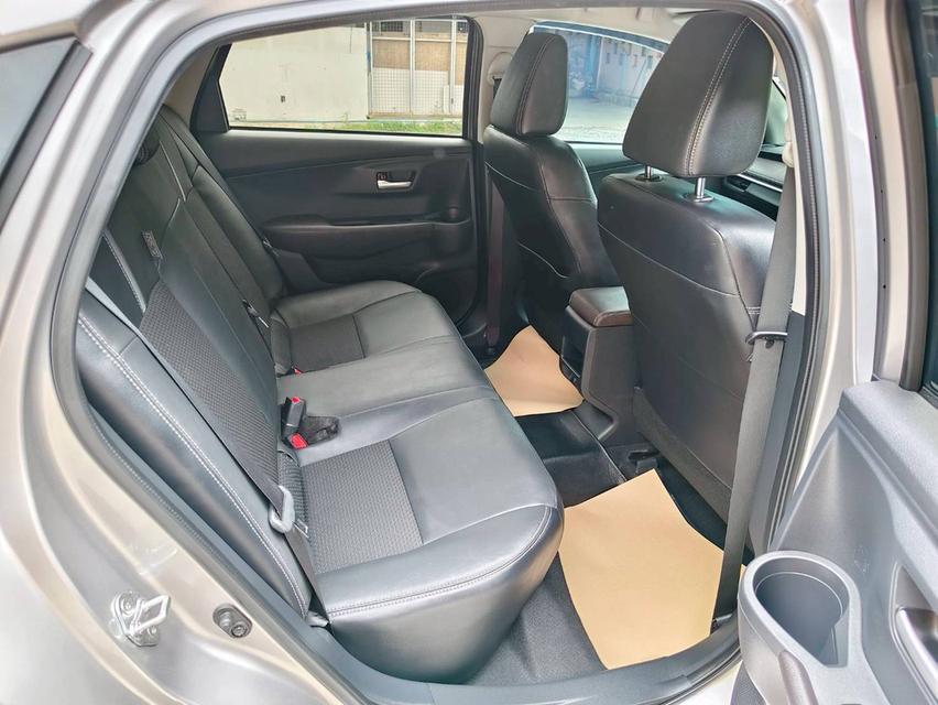 Toyota Yaris Ativ smart ปี 2023 สีเทา รูปที่ 11