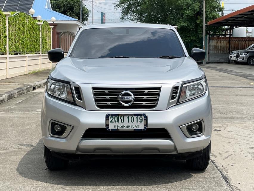 NISSAN NP300 NAVARA KING CAB 2.5 S ปี 2017 เกียร์MANUAL 6 Speed สภาพนางฟ้า