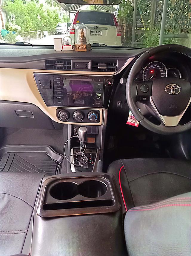 Toyota Altis ปี 2017 8