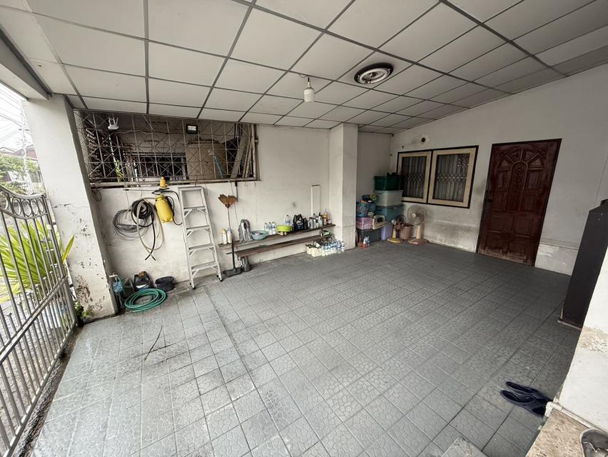 ขายบ้านชั้นเดียว  ทำเลดี  ใกล้สถานีรถไฟฟ้าสายสีแดง และชมพู 9