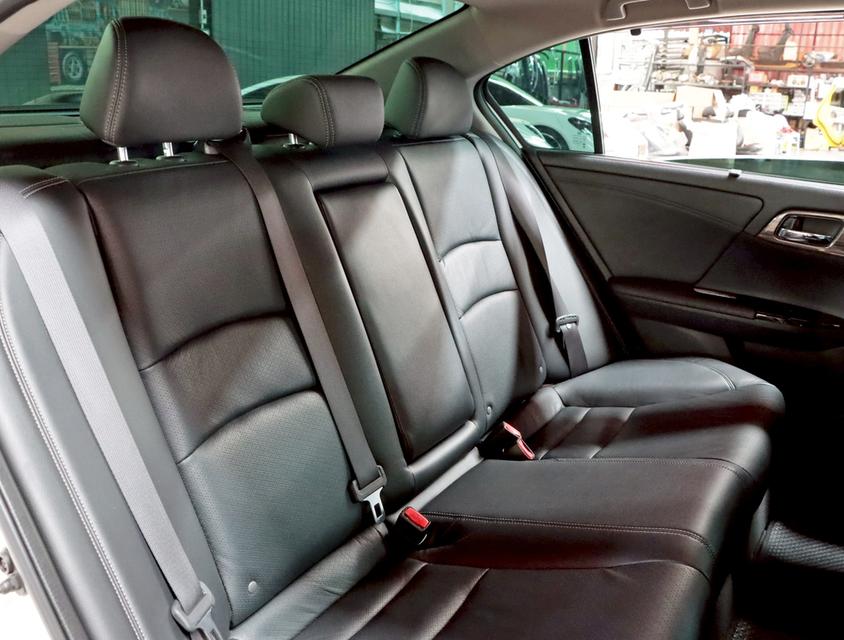 HONDA ACCORD 2.0 EL i-VTEC ปี 2016 14