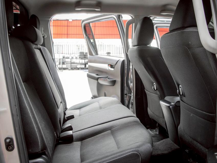 TOYOTA REVO 2.4 Mid PRERUNNER DOUBLECAB ปี 2020 9