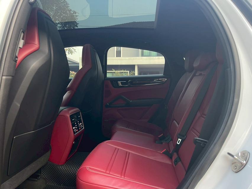 Porsche Cayenne Coupe E-Hybrid Sport Design 2021 สีขาว รถสวยมือเดียววิ่งน้อย ราคาพิเศษ รูปที่ 19