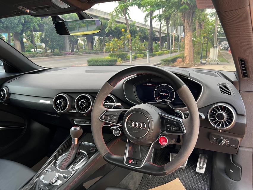 Audi TTRS Quattro coupe ปี 2021 9