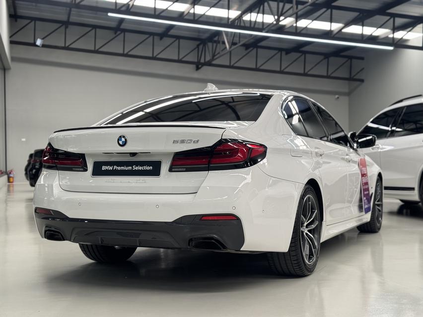 2023 BMW 520d M Sport G30 (ประวัติดี ไม่มีอุบัติเหตุ)