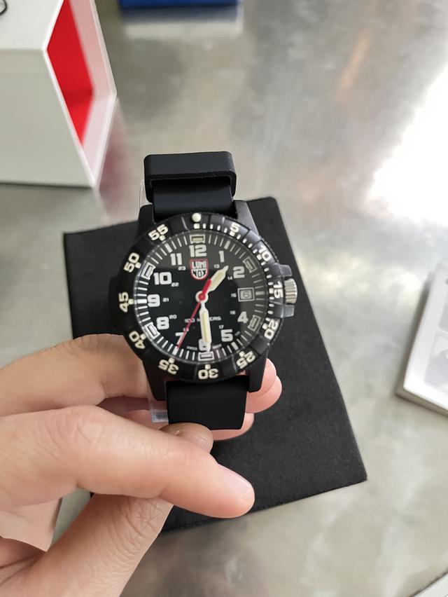 นาฬิกายี่ห้อ LUMINOX รูปที่ 2
