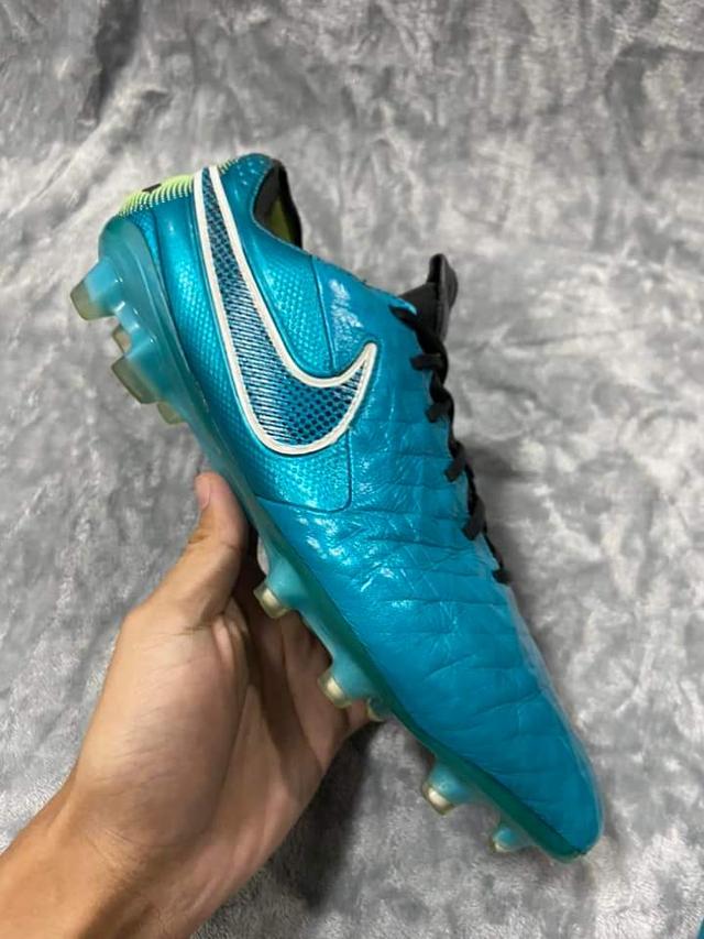 NIKE TIEMPO LEGEND 8 3