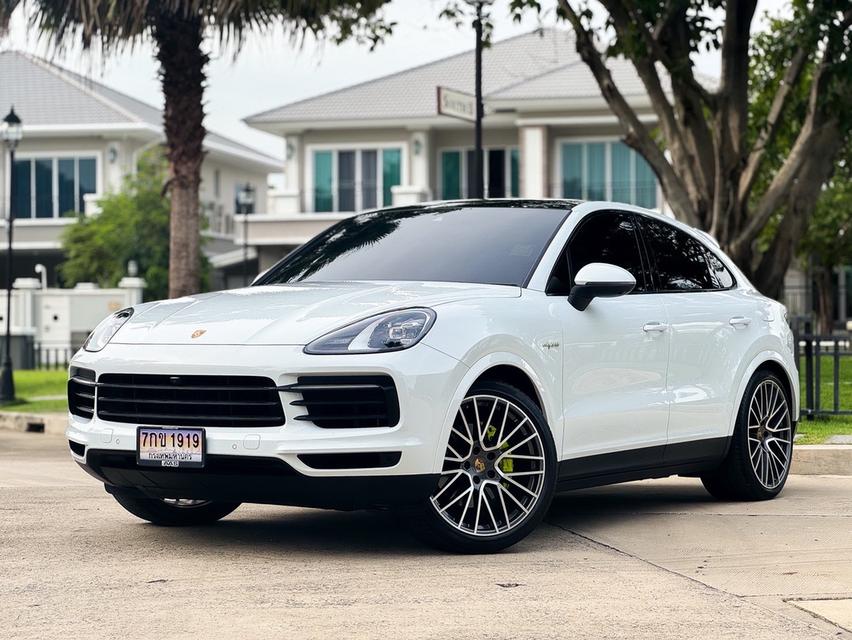 รหัสรถ AVA1919 🌟 Porsche Cayenne e-hybrid Coupe ปี 2022