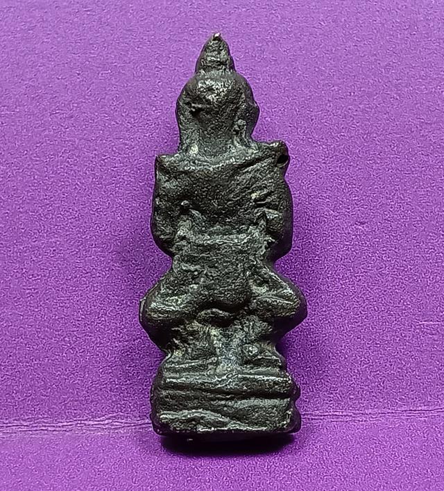 รูปหล่อโบราณท้าวเวสสุวรรณเจ้าคุณศรีวัดสุทัศน์ 2