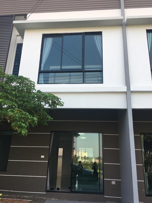 บ้านทาวส์เฮ้าส์สองชั้น 4