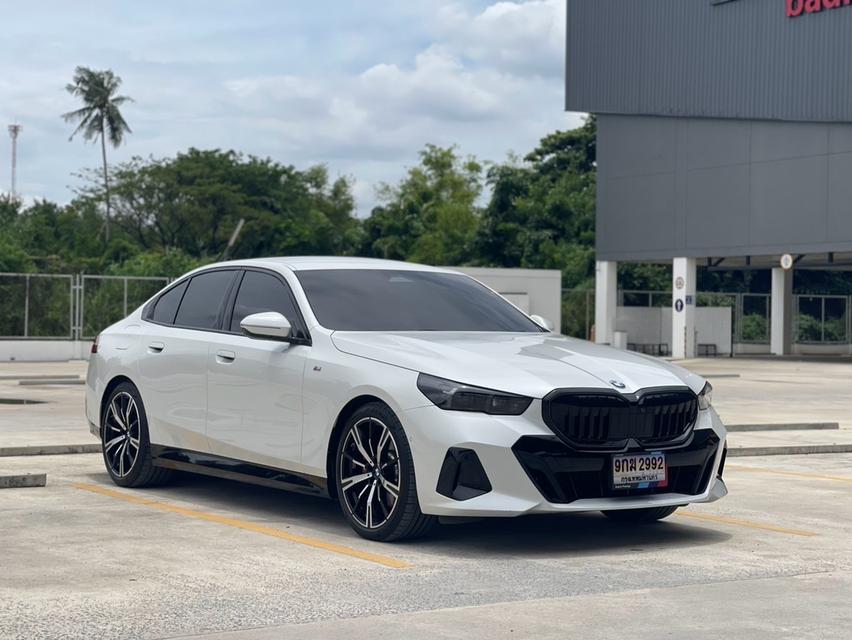 (แจ้งรหัสรถ NCT214).BMW 520d M Sport Pro G60 ปี 2024 จด 2025