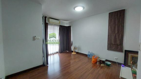 ขายทาวน์โฮม หมู่บ้าน อาร์เอ็นพี เพลส รามอินทรา สุวินทวงศ์ เนื้อที่ 28.30 ตร.ว แปลงมุม ทำเลดี 4