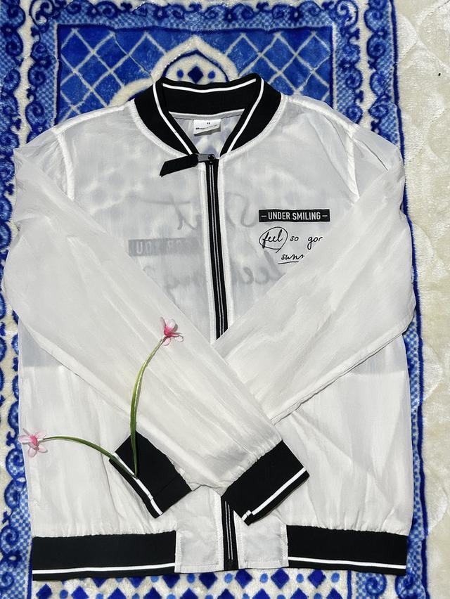 เสื้อผ้าร่มแขนนยาวกันเเดด