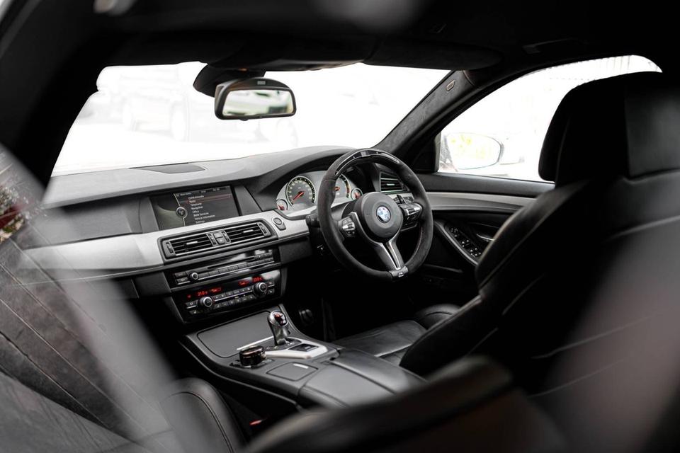 รหัสรถ PR2423 BMW M5 Competition (model F10 JP Spec) 18