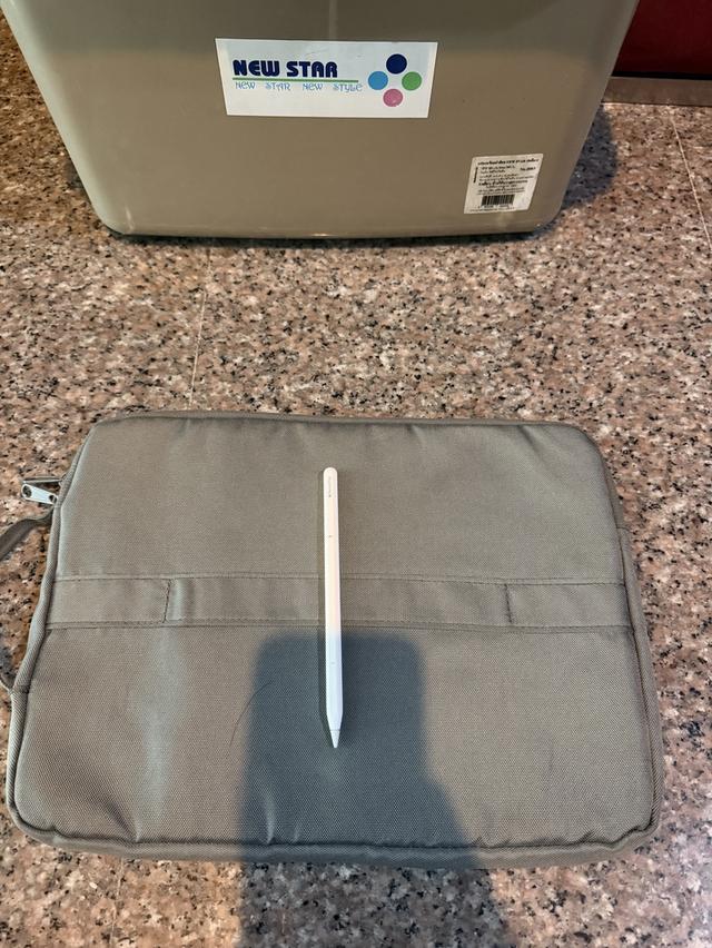 ขายApple Pencil Proของแท้สภาพสวยๆใช้งานดีทุกๆฟังชั่นถูกๆ