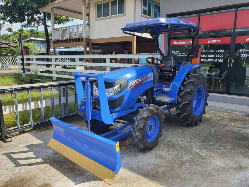 รถไถ เครื่องจักรการเกษตร อิเซกิ ISEKI NT542 รถใหม่ไม่เคยใช้งาน แถมดันหน้าคานล่าง และอุปกรณ์ต่อพ่วงหลัง 1 ชิ้น