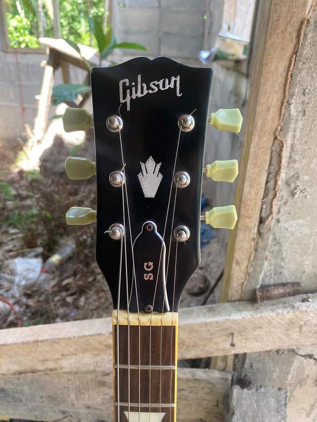 กีต้าร์โมหัว Gibson  3