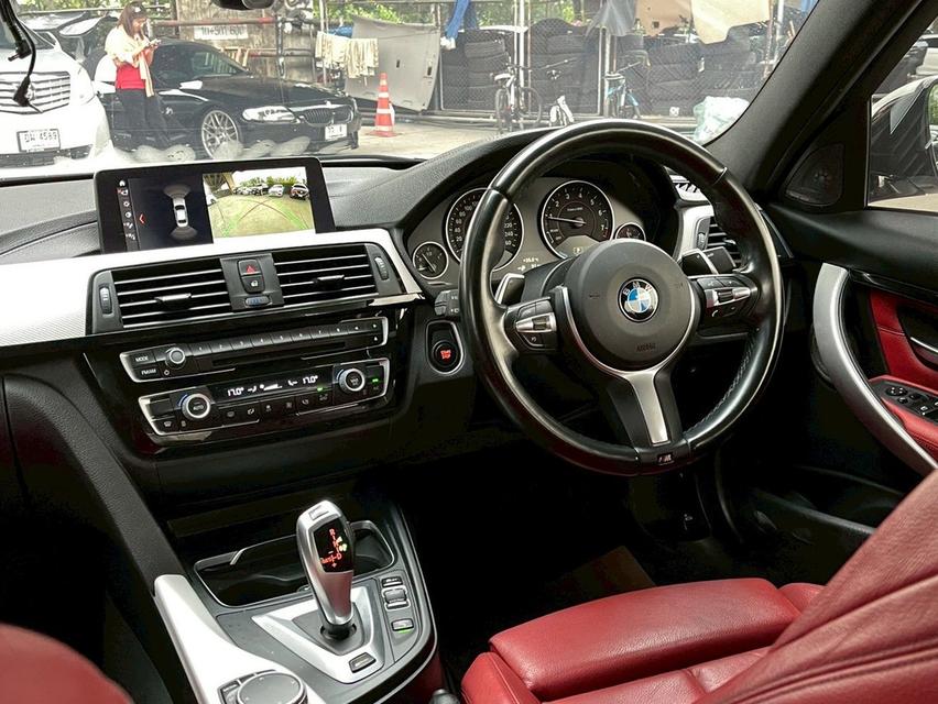 รหัสรถ WMT7698 BMW 330e M Sport LCI ปี 2018 จด 2022 8