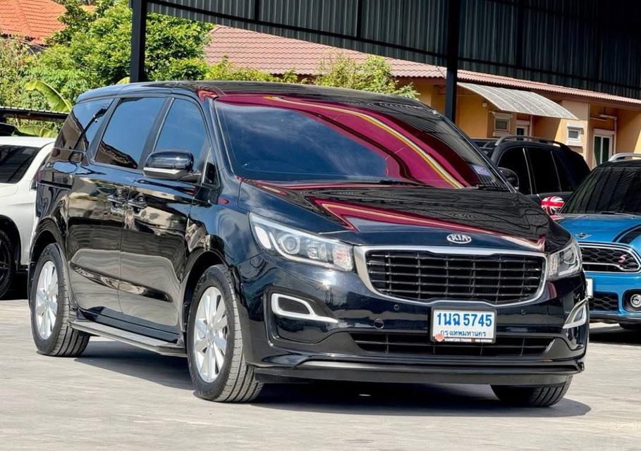 KIA GRAND CARNIVAL 2.2 EX ปี 2020 สวยมาก 5