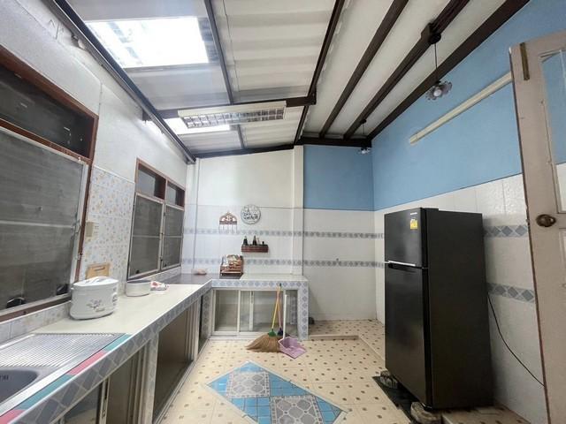 ให้เช่าบ้านเดี่ยว 2 ชั้น 50 ตร.ว. รัชดาภิเษกซอย 7 ใกล้ห้างฟอร์จูน ( จดทะเบียนบริษัทได้ เลี้ยงสัตว์ได้ ) 4