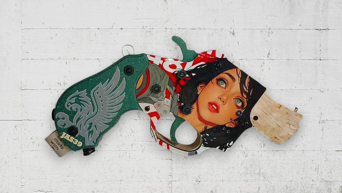 ปืนยิงยางที่ฟังเพลงได้ S-02 Vintage Rubber Band Gun with MP3 Player