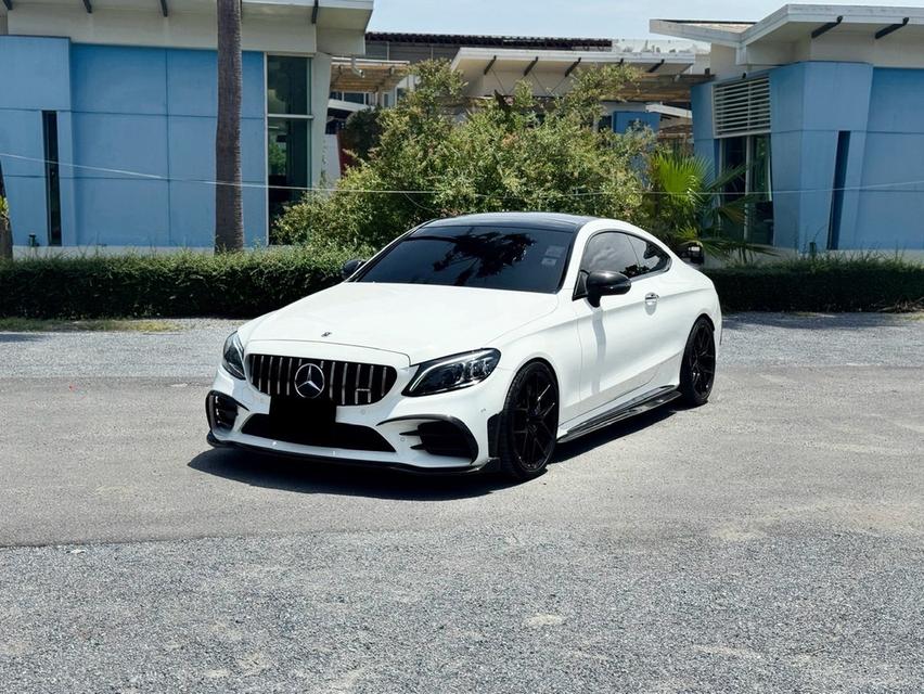 Mercedes Benz C200 AMG Coupeปี 2023 ไมล์ 50,xxx kmราคา 1,890,000 รูปที่ 3