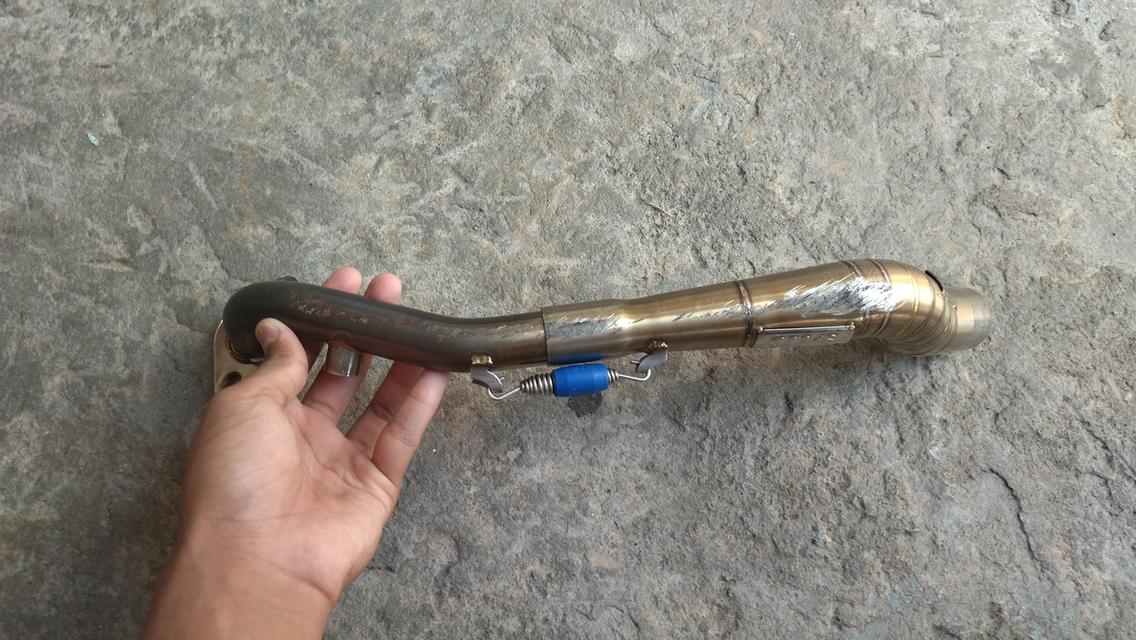 คอท่อpcx160 ........ รูปที่ 2