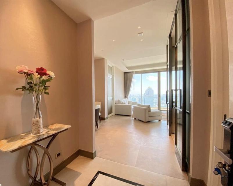 The residence at Mandarin - Luxurious 2 bedrooms condominium for rent in Bangkok near iconsiam department store 3