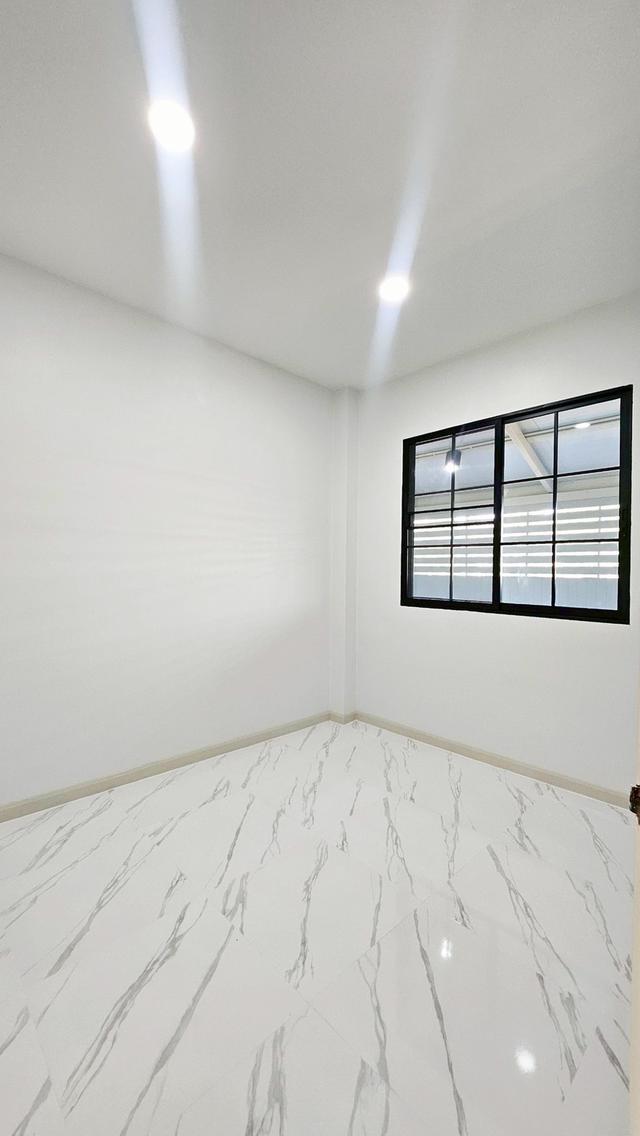 ขายบ้าน หมู่บ้านปิ่นฤทัย (ถนนเมน) 6